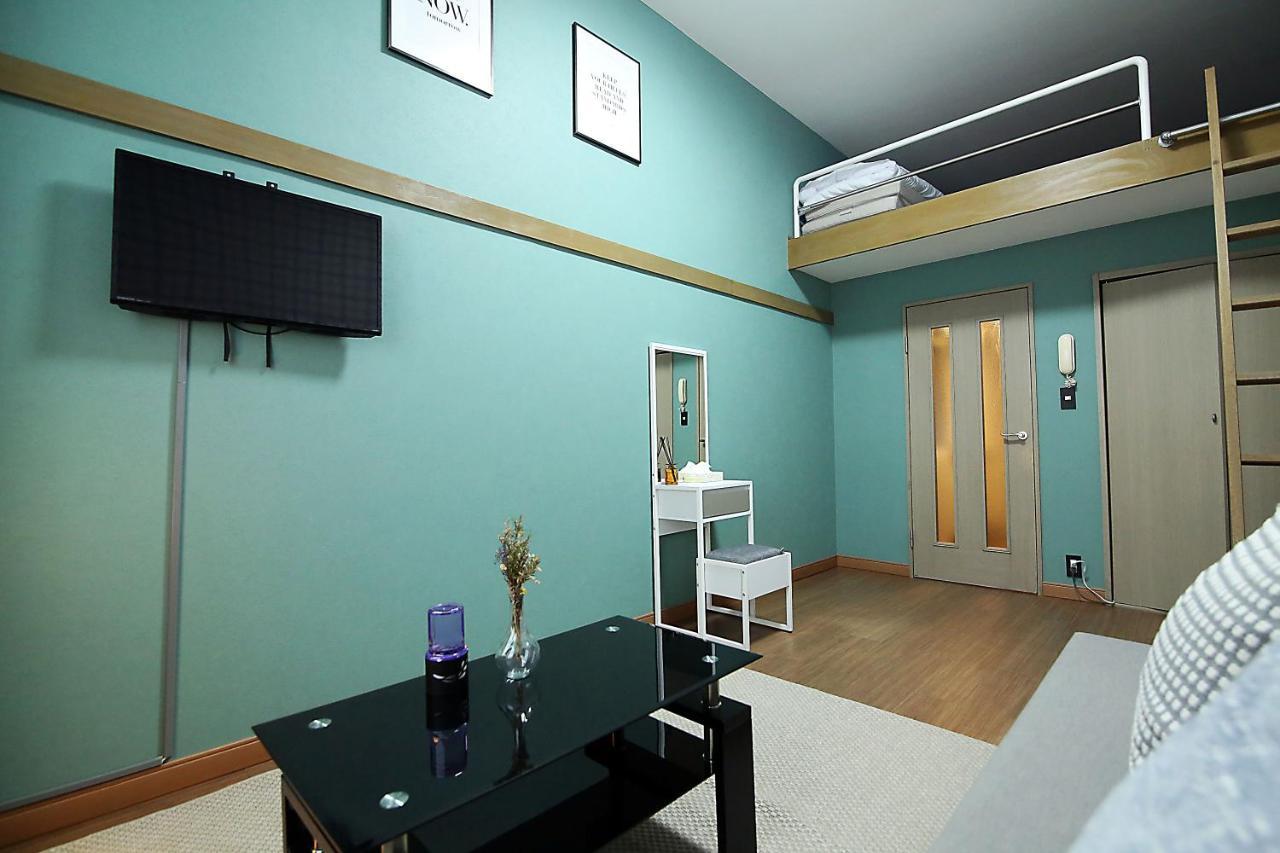 Ferienwohnung Lark Okubo Free Wifi Präfektur Tokio Exterior foto